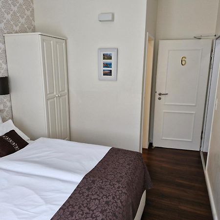 List Five - Your British Guesthouse สตุตการ์ต ภายนอก รูปภาพ