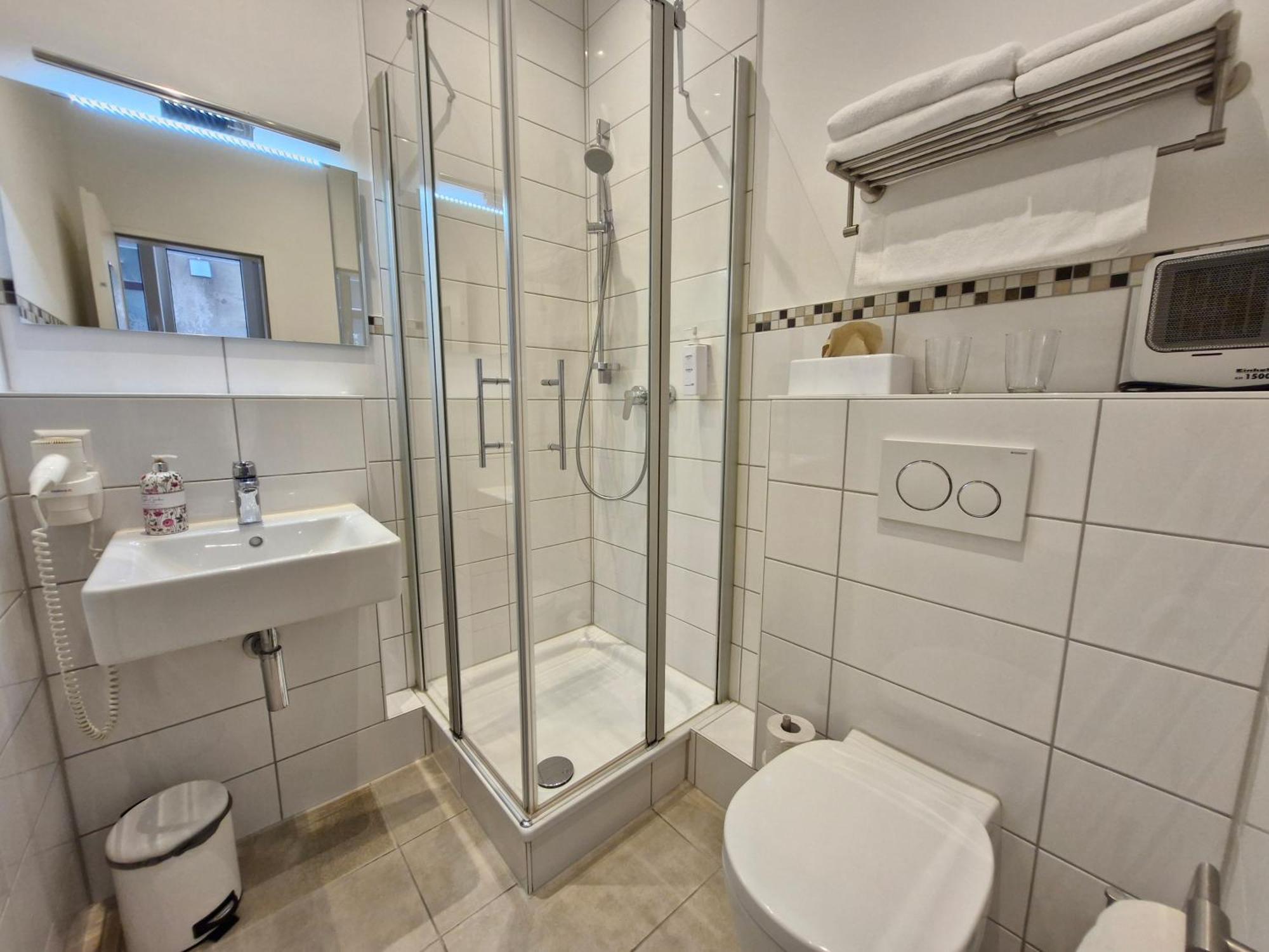 List Five - Your British Guesthouse สตุตการ์ต ภายนอก รูปภาพ